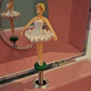 musical jewellery box