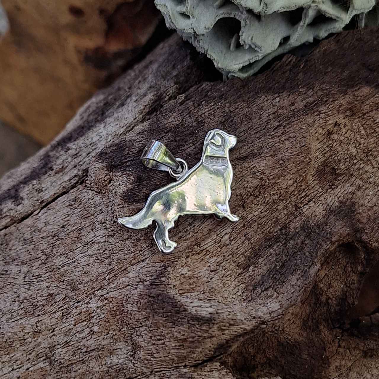 Golden Retriever Pendant