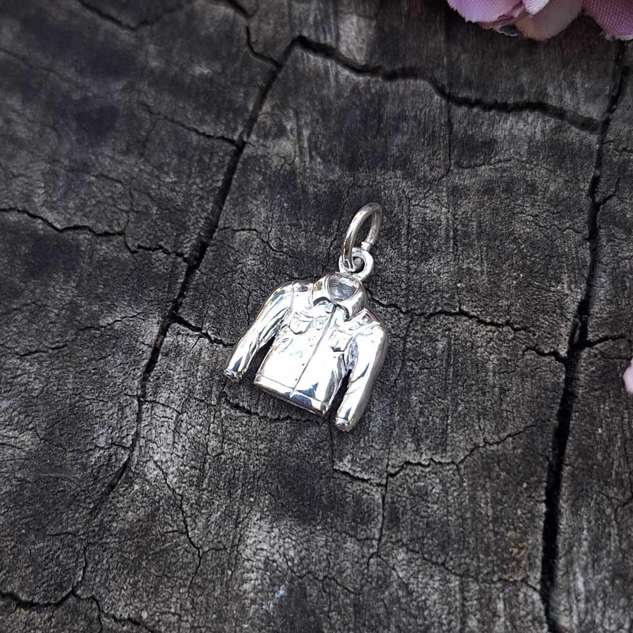 Jacket Charm