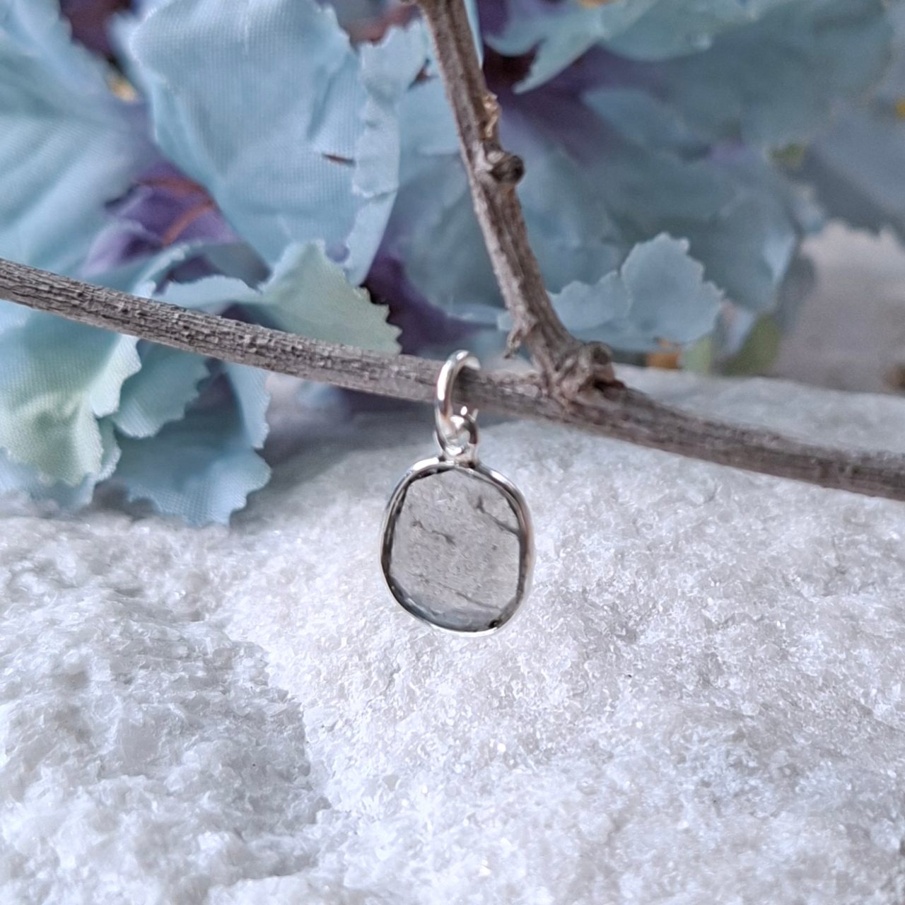 labradorite pendant