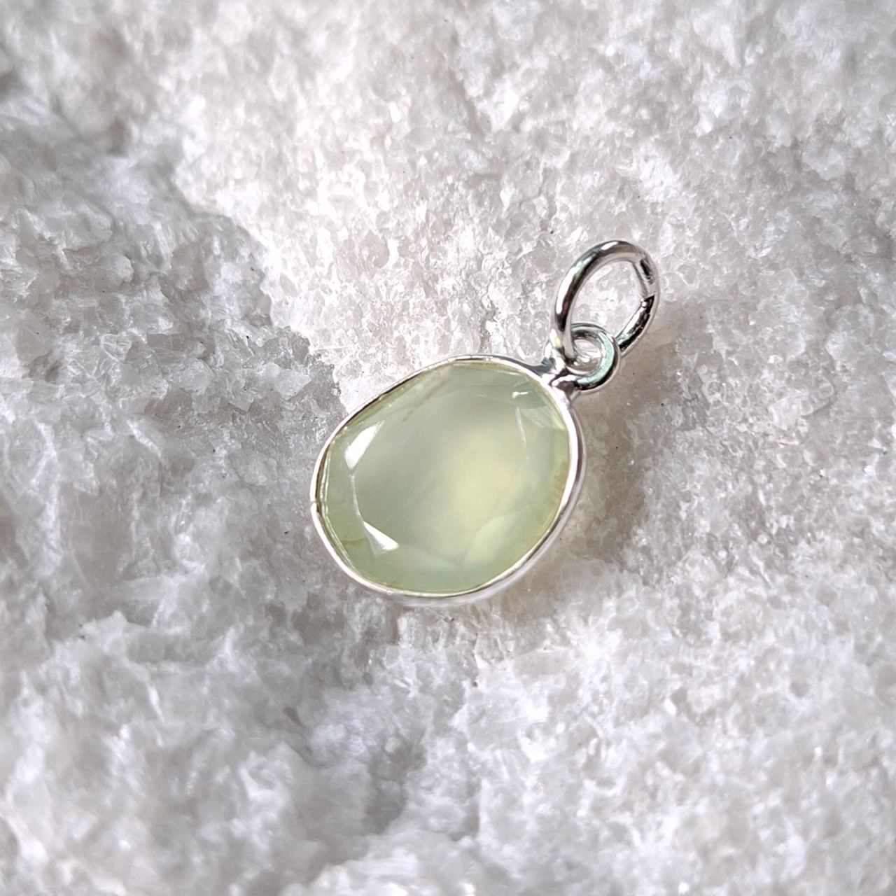 prehnite pendant