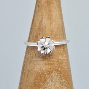 daisy ring