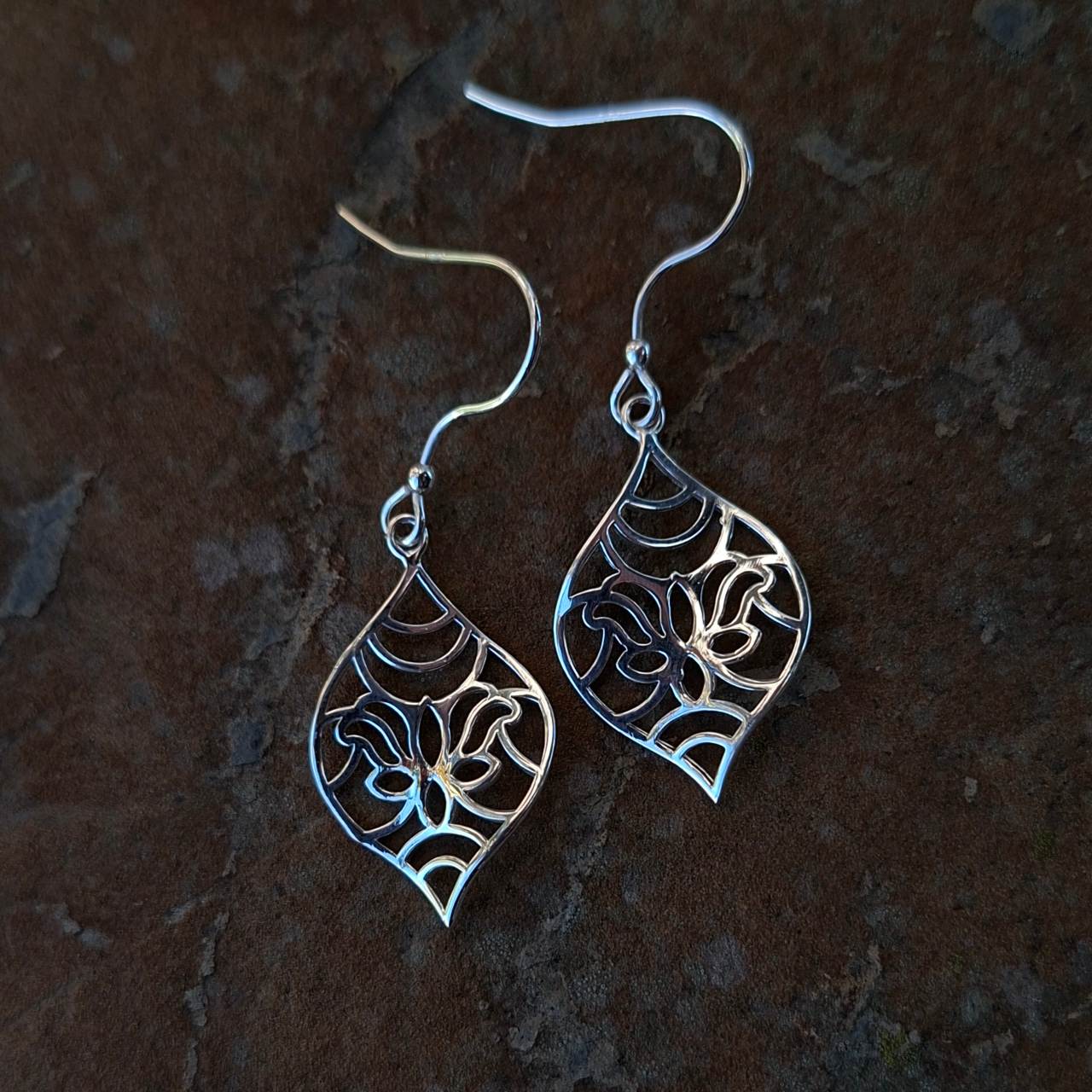 Floral Dangly Earrings