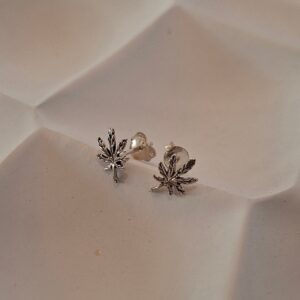 Cannabis Studs