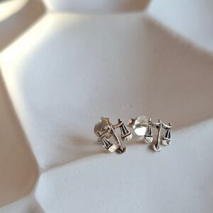 Scales Studs