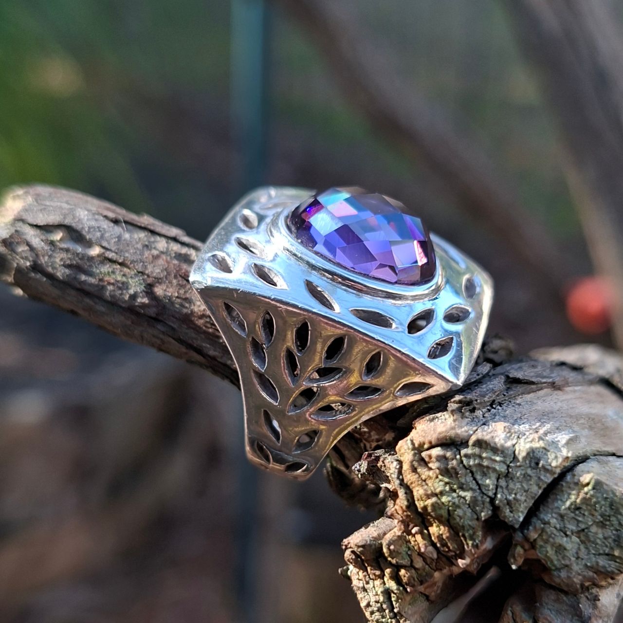 amethyst block ring