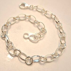 Fine Oval Belcher Bracelet