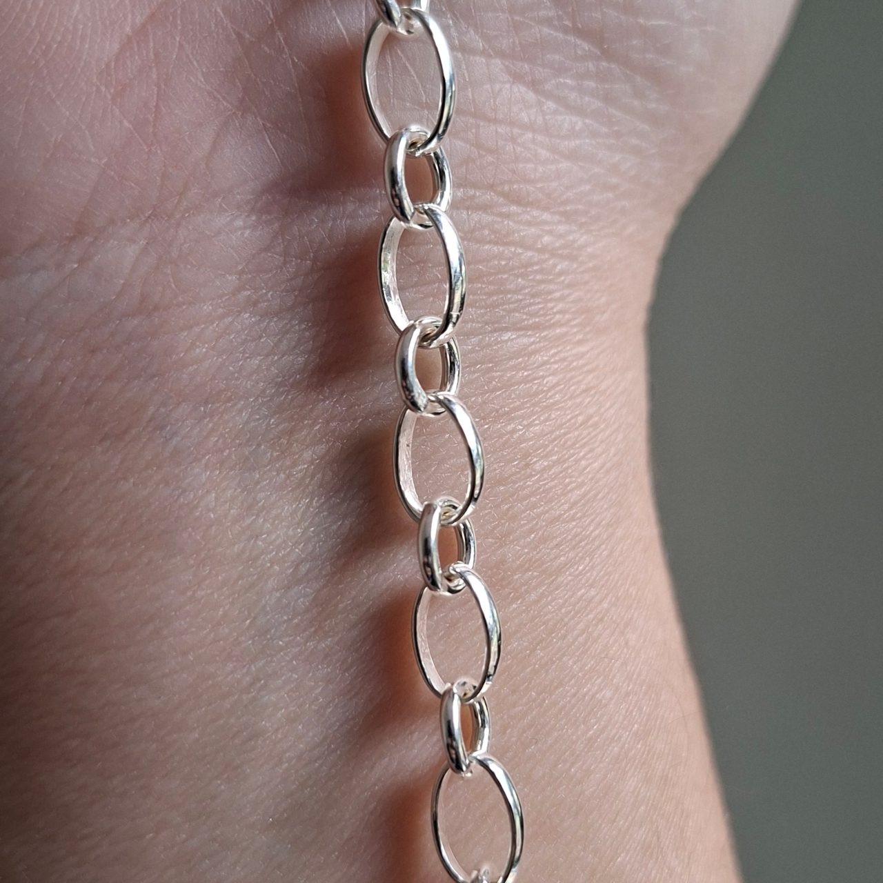 Fine Oval Belcher Chain