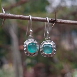 Green Onyx Square Earrings